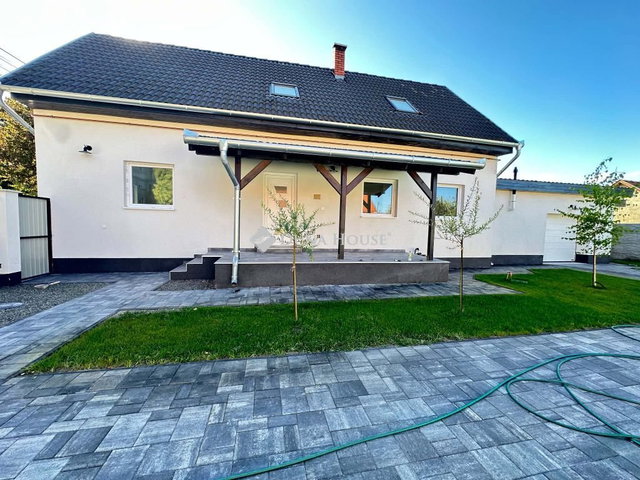 Eladó családi ház, Nagykőrösön 95 M Ft, 4 szobás