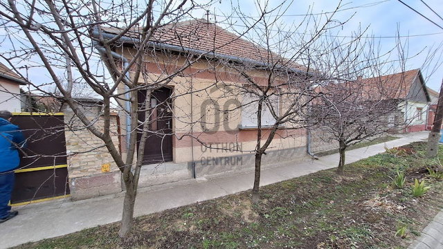 Eladó családi ház, Kalocsán 22.5 M Ft, 3 szobás