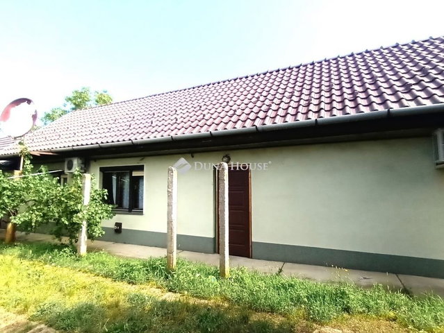 Eladó családi ház, Debrecenben 59.9 M Ft, 2 szobás
