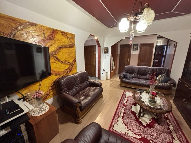 Eladó panellakás, Tiszaújvárosban, Szent István úton 57 M Ft