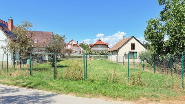 Eladó telek, Balatonföldváron, Kossuth Lajos utcában 23 M Ft