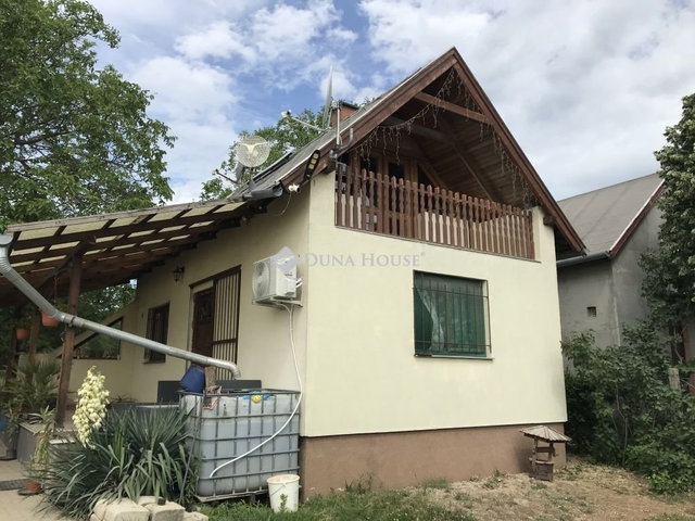 Eladó nyaraló, Zámolyon 22.4 M Ft, 2 szobás