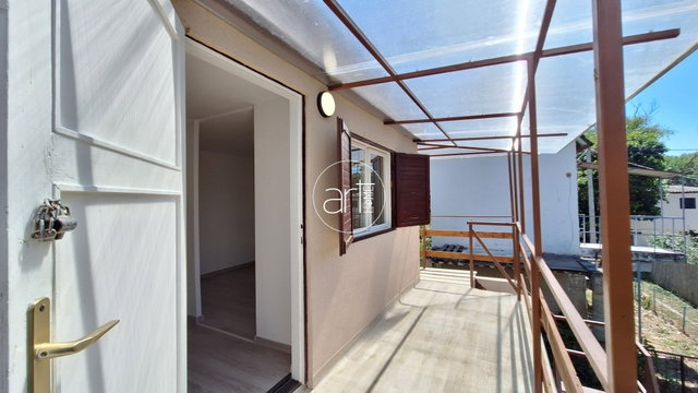 Eladó nyaraló, Szegeden 15.5 M Ft, 1+1 szobás