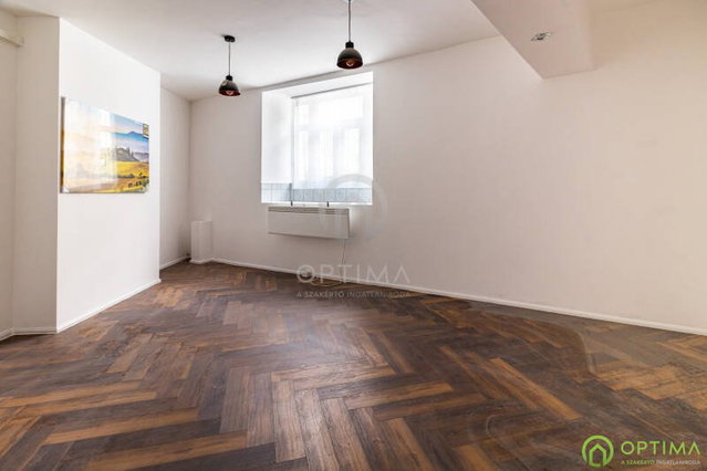 Eladó téglalakás, Budapesten, VIII. kerületben 47.28 M Ft