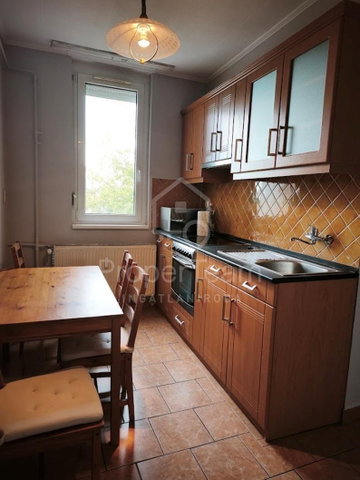 Kiadó téglalakás, albérlet, Tatán 165 E Ft / hó, 2 szobás