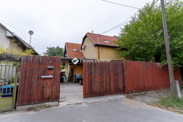 Eladó családi ház, Budapesten, XV. kerületben 185 M Ft, 4 szobás