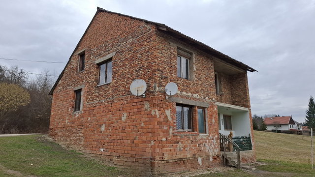Eladó családi ház, Szentgotthárdon 21 M Ft, 2 szobás