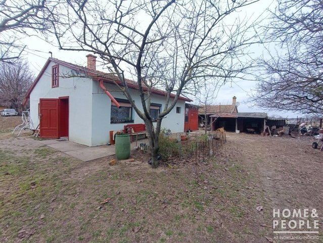 Eladó családi ház, Zákányszéken 44.99 M Ft, 4 szobás
