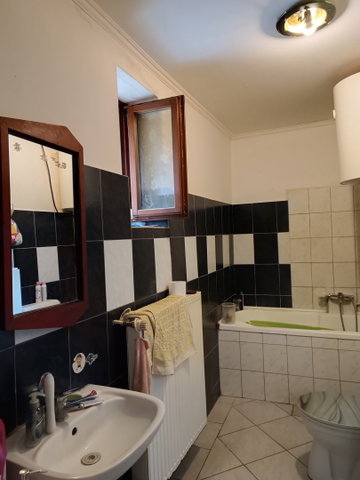 Eladó családi ház, Királyszentistvánon 44.99 M Ft, 3 szobás