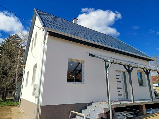 Eladó családi ház, Ceglédbercelen 59.9 M Ft, 4 szobás