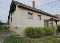 Eladó családi ház, Dombóváron 44.9 M Ft, 4 szobás