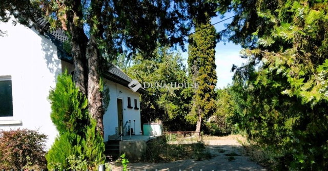 Eladó családi ház, Velencén 69.5 M Ft, 2 szobás