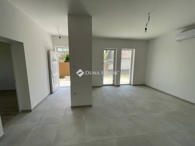Eladó ikerház, Inárcson 89 M Ft, 4 szobás / költözzbe.hu
