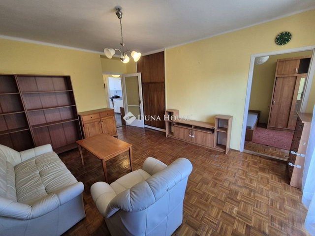 Kiadó téglalakás, albérlet, Tatán, Gesztenye fasoron, 3 szobás