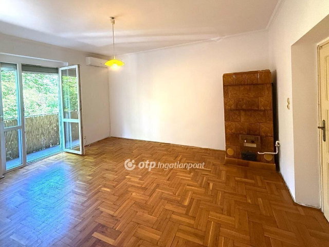 Eladó téglalakás, Budapesten, XI. kerületben 55.5 M Ft, 1 szobás