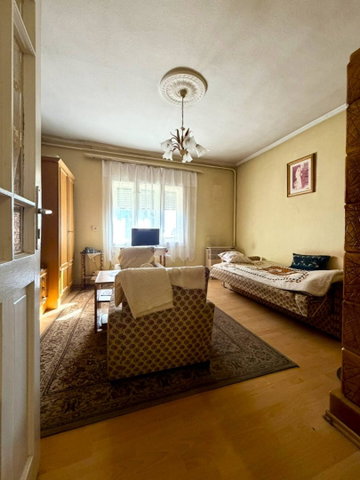 Eladó családi ház, Tégláson 26.9 M Ft, 2 szobás