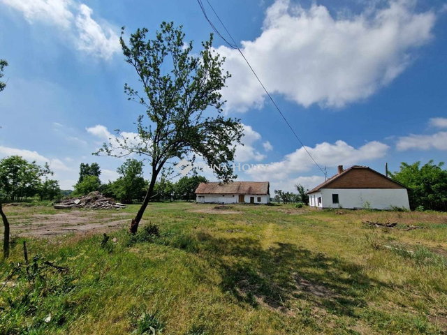 Eladó mezogazdasagi ingatlan, Lajosmizsén 19.9 M Ft, 1 szobás