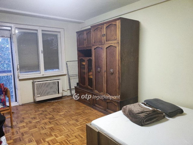 Kiadó téglalakás, albérlet, Szegeden 145 E Ft / hó, 2 szobás