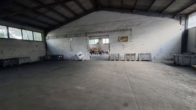 Eladó ipari ingatlan, Pécelen 299.5 M Ft / költözzbe.hu