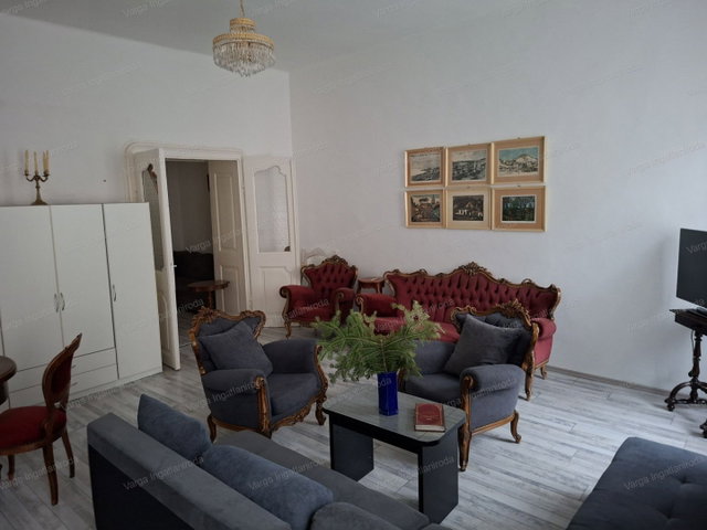 Eladó téglalakás, Sopronban 60 M Ft, 1 szobás
