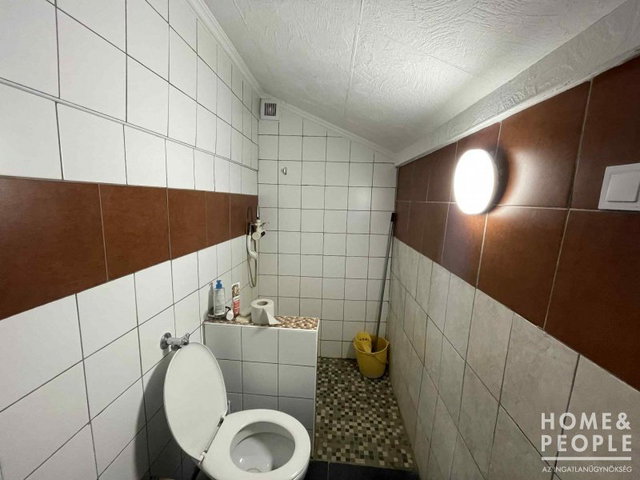 Eladó mezogazdasagi ingatlan, Szegeden 26.5 M Ft, 1 szobás