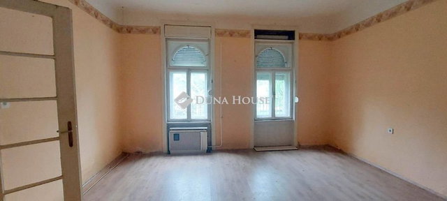 Eladó családi ház, Kondoroson 11.9 M Ft, 4 szobás