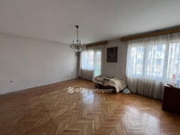 Eladó téglalakás, Szegeden 90 M Ft, 3 szobás