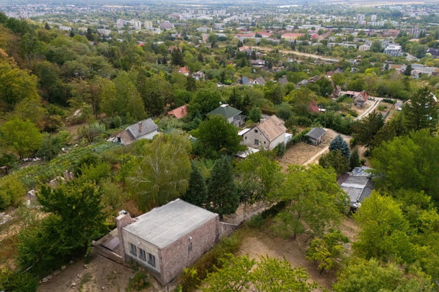 Eladó családi ház, Tatabányán 36.9 M Ft, 1 szobás