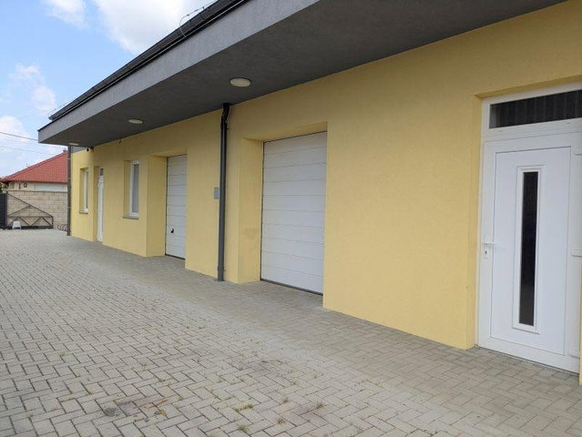 Eladó ipari ingatlan, Máriakálnokon 250 M Ft