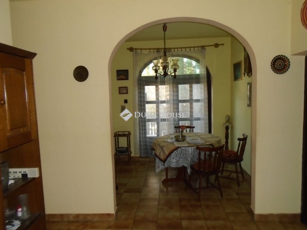 7 bed · 238m² · 139.900.000 ft