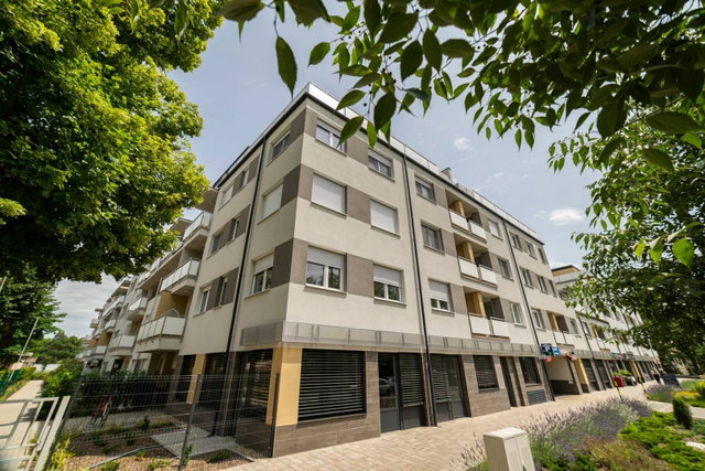 Eladó téglalakás, Kecskeméten, Balaton utcában 86 M Ft