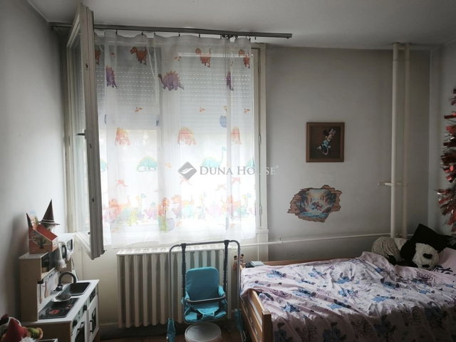 Eladó téglalakás, Szombathelyen 38.5 M Ft, 2 szobás