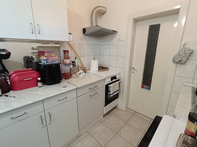 Eladó családi ház, Cegléden 45 M Ft, 2 szobás