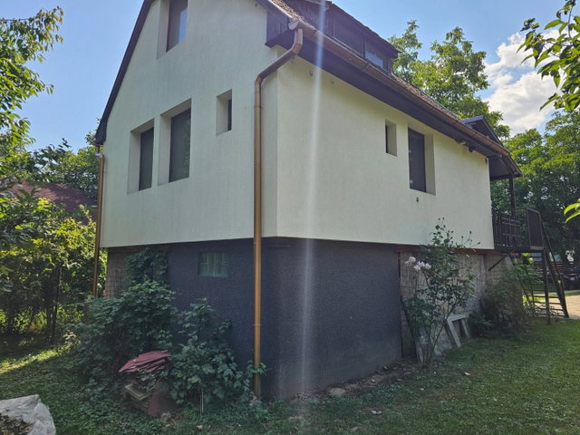 Eladó nyaraló, Tiszacsegén 39.9 M Ft, 3+2 szobás