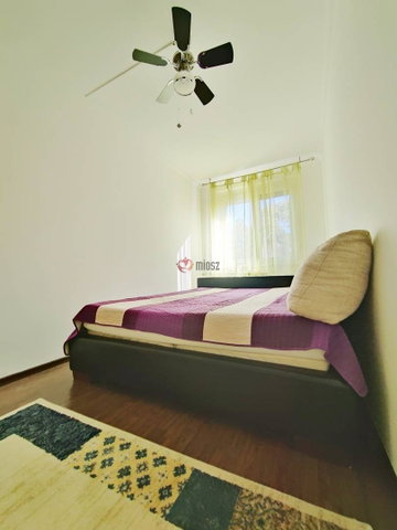 Kiadó panellakás, albérlet, Szegeden, Vajda utcában, 2 szobás