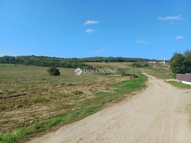 Eladó telek, Nyékládházán 45 M Ft / költözzbe.hu