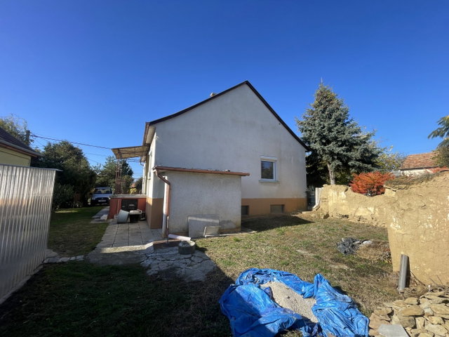 Eladó családi ház, Nemesbükön 59 M Ft, 3 szobás