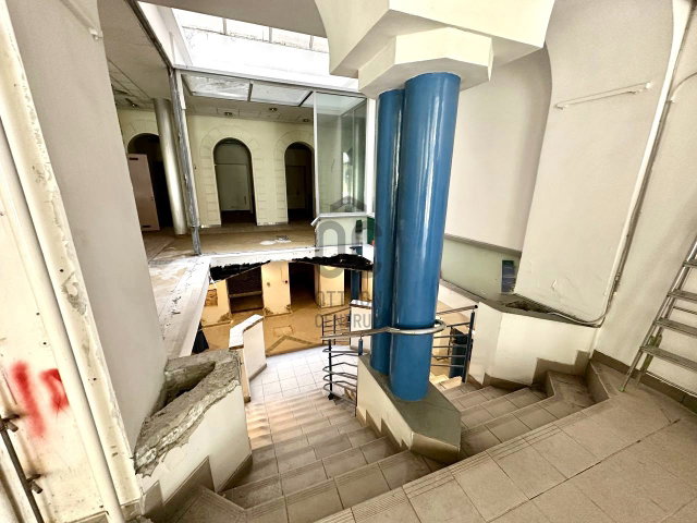 Eladó iroda, Budapesten, VI. kerületben 1210 M Ft