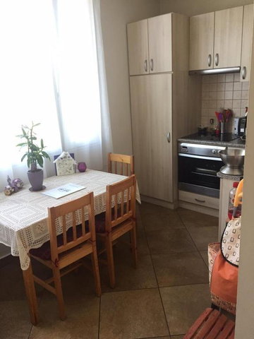 Kiadó téglalakás, albérlet, Tatán 170 E Ft / hó, 2 szobás