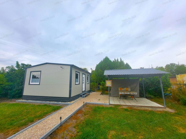 Eladó családi ház, Győrött 20.9 M Ft, 1 szobás
