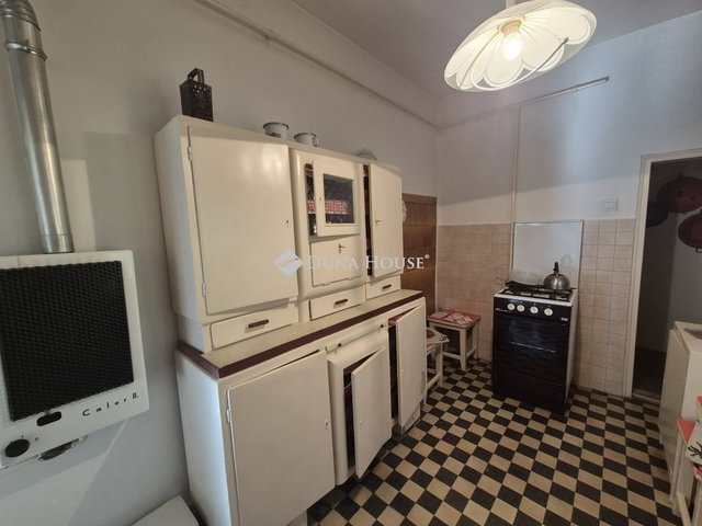 Eladó családi ház, Zamárdiban 52 M Ft, 3 szobás