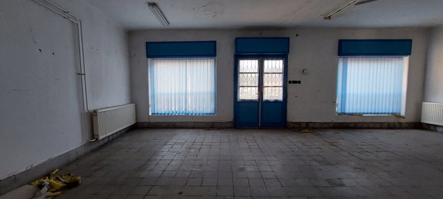 Eladó üzlethelyiség, Dömösön 33 M Ft, 1 szobás