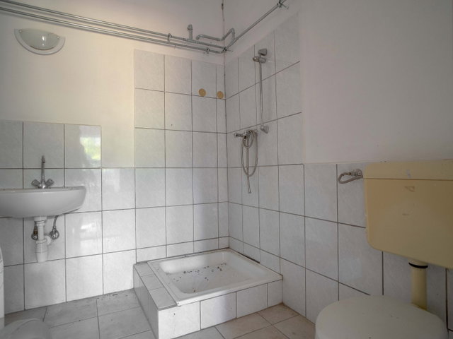 Eladó ipari ingatlan, Faddon 89.9 M Ft, 4 szobás