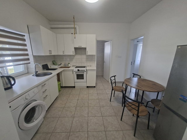 Kiadó téglalakás, albérlet, Székesfehérvárott 265 E Ft / hó