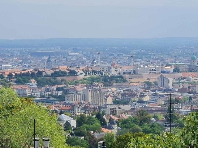 Eladó téglalakás, Budapesten, XII. kerületben 117.8 M Ft