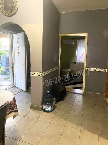 Eladó családi ház, Mohácson 32 M Ft, 5 szobás