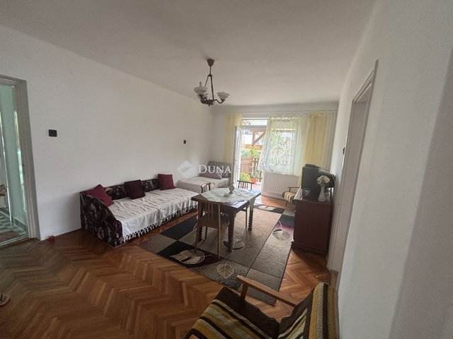 Eladó családi ház, Püspökladányban 85 M Ft, 6 szobás