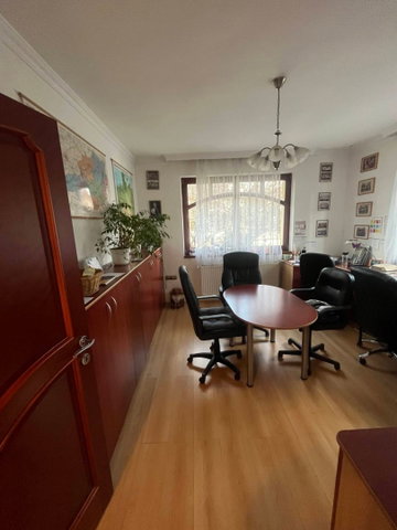 Eladó családi ház, Miskolcon 165 M Ft, 6 szobás