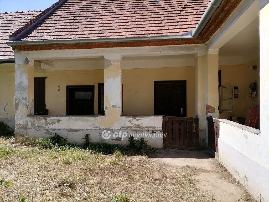 4 bed · 110m² · 46.900.000 ft