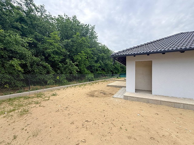 Eladó ikerház, Szigethalmon 89.9 M Ft, 3 szobás